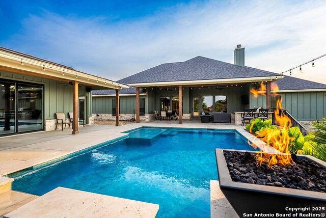 Image 58 of 119 For 129 Magnolia Cir E