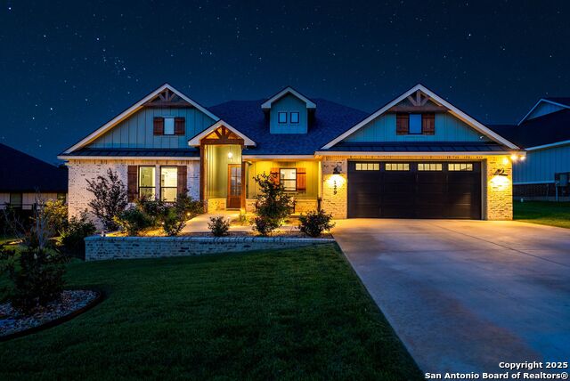 Image 71 of 119 For 129 Magnolia Cir E