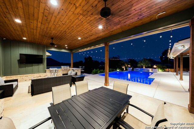 Image 77 of 119 For 129 Magnolia Cir E