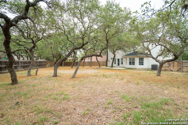 Image 26 of 27 For 22047 Kenton Knoll