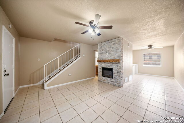 Image 7 of 29 For 6427 Wurzbach Rd  35