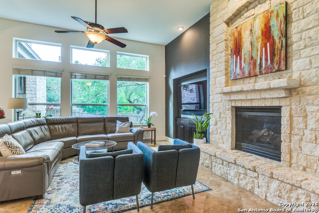 Image 11 of 25 For 1026 Gazania Hill