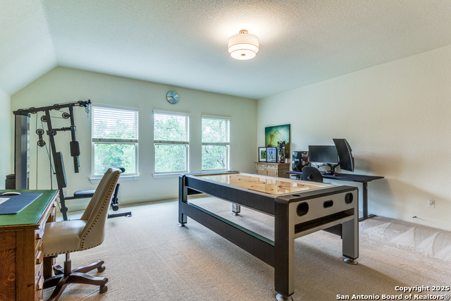 Image 19 of 25 For 1026 Gazania Hill