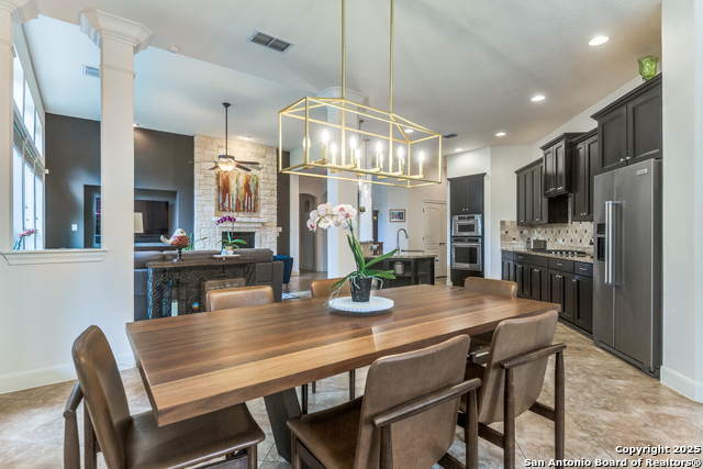 Image 8 of 25 For 1026 Gazania Hill