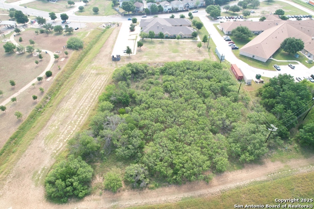 Listing photo id 6 for 8615 Mystic Park
