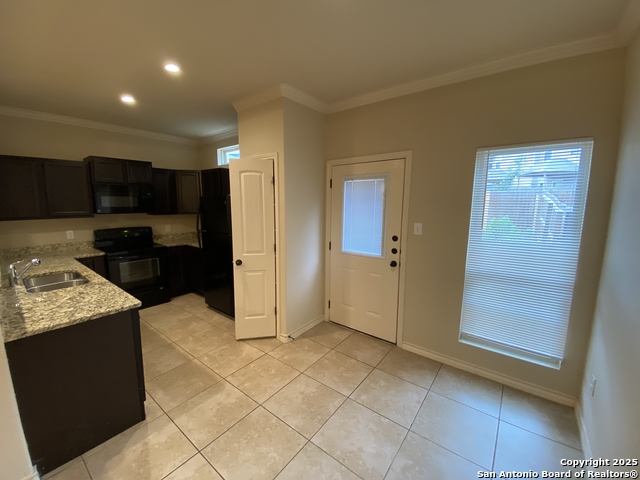 Image 7 of 27 For 6011 Jax Way  102