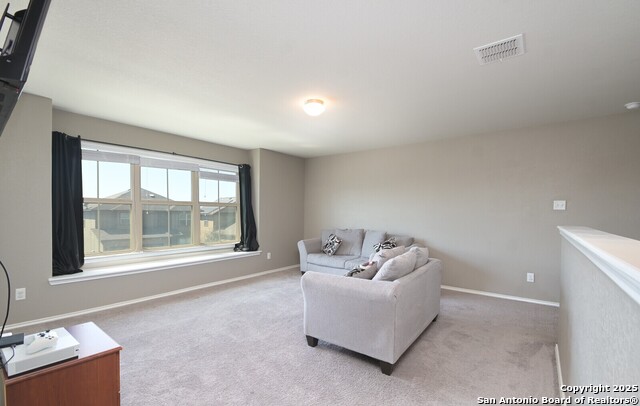Listing photo id 12 for 5727 Ivans Farm
