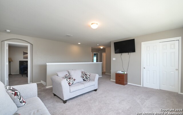 Listing photo id 14 for 5727 Ivans Farm