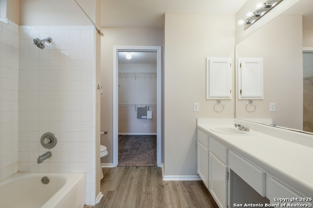 Image 11 of 17 For 6922 Sandy Point Dr