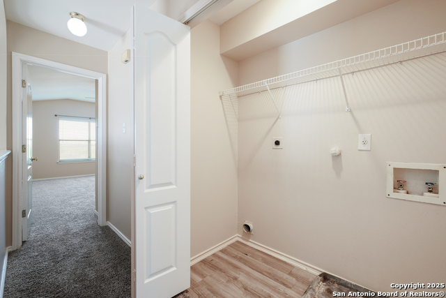 Image 12 of 17 For 6922 Sandy Point Dr