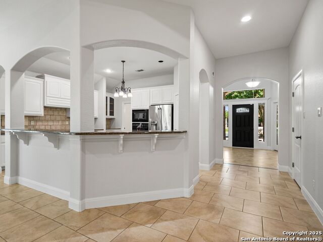 Image 9 of 38 For 30031 Cibolo Trace