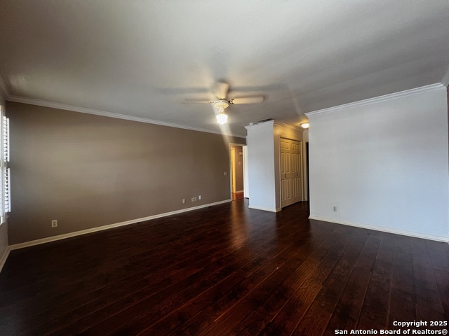 Image 13 of 24 For 8415 Fredericksburg Rd  603