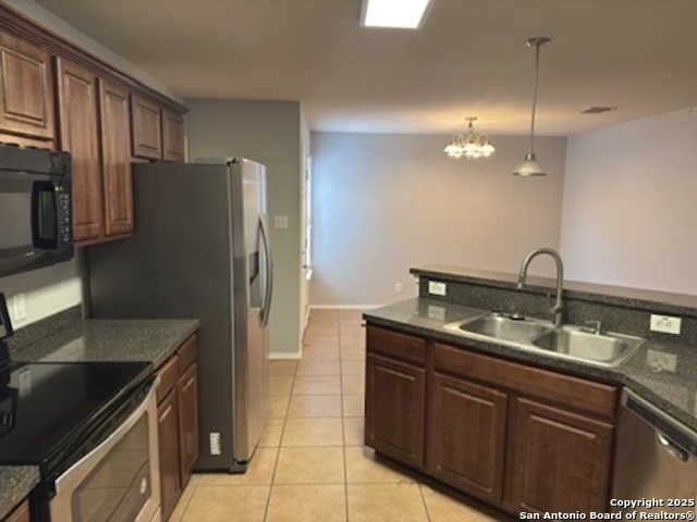 Image 6 of 18 For 218 Broadview E