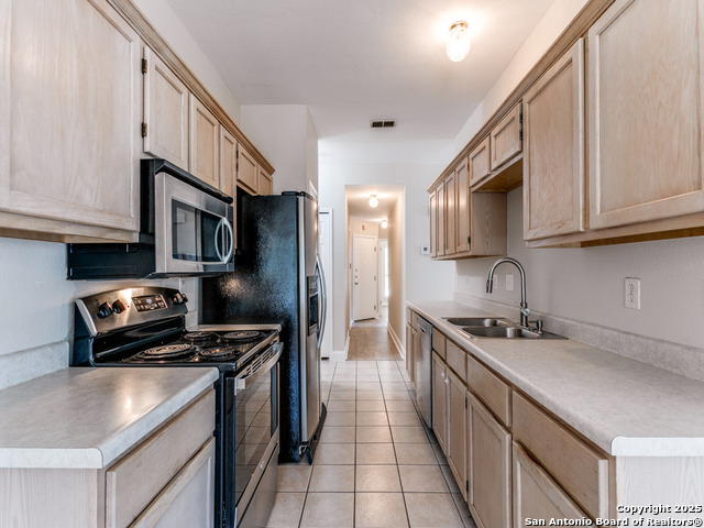 Image 11 of 22 For 3415 Tumblewood Trail