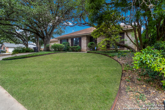 Listing photo id 1 for 7927 Misty Park