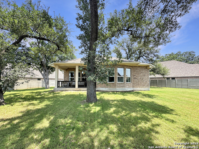 Listing photo id 31 for 1179 Barberry