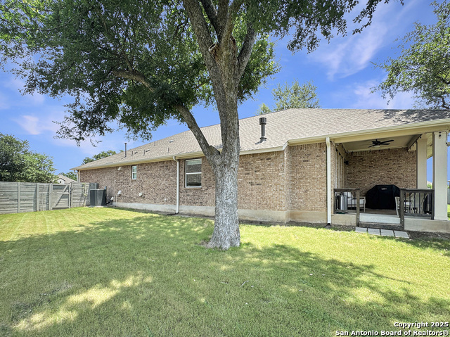 Listing photo id 35 for 1179 Barberry