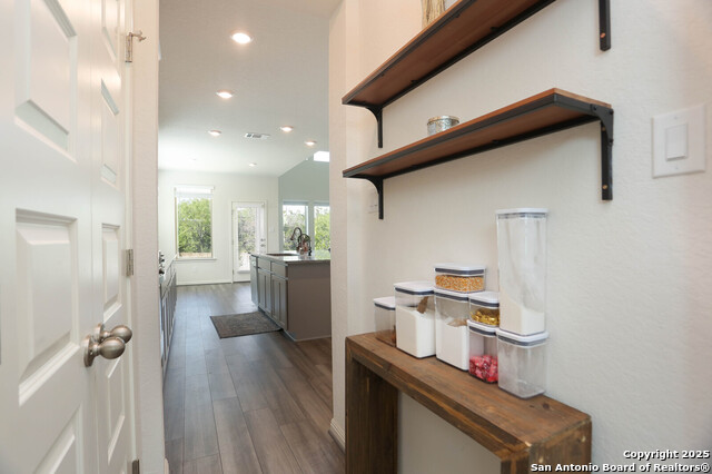 Image 11 of 37 For 9569 Witten Dr