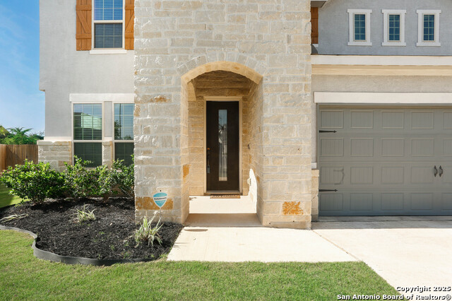 Image 4 of 37 For 9569 Witten Dr