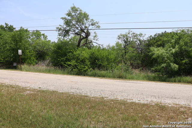 Image 5 of 7 For 1015 County Road 3822