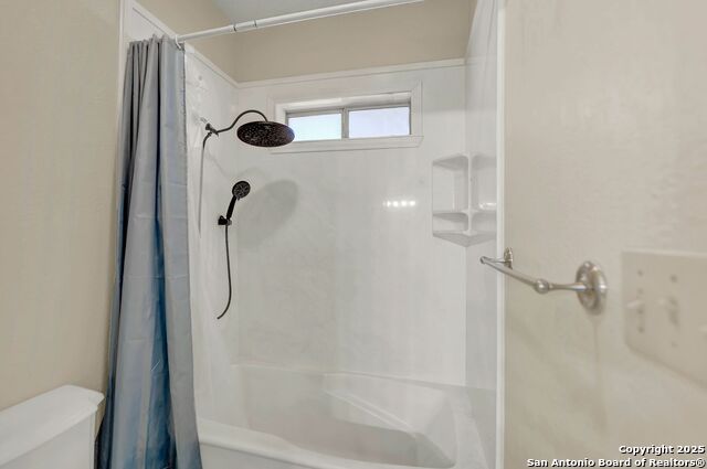 Listing photo id 20 for 1314 Acorn