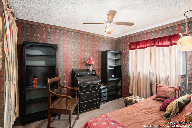 Image 17 of 22 For 5954 Oak Run