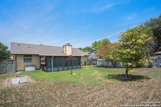 Image 21 of 22 For 5954 Oak Run