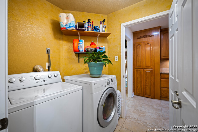 Listing photo id 11 for 103 River Meadow