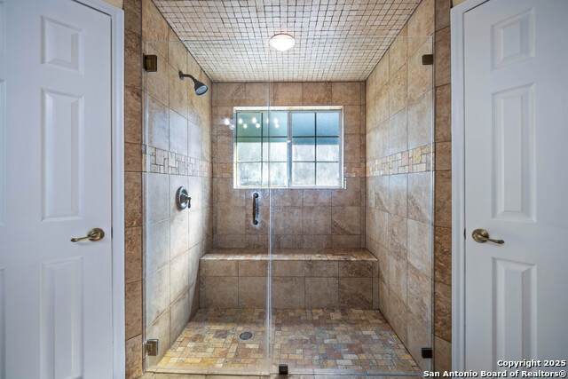 Listing photo id 21 for 103 River Meadow