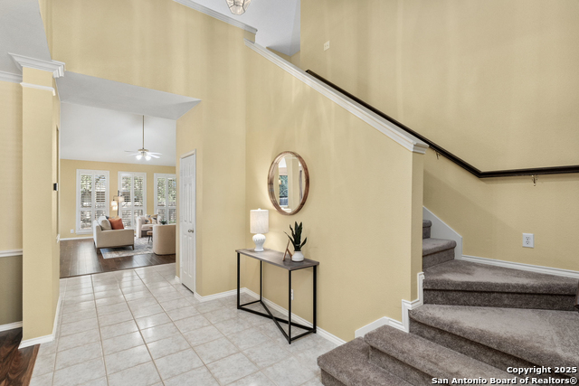 Image 3 of 35 For 18852 Agin Ct