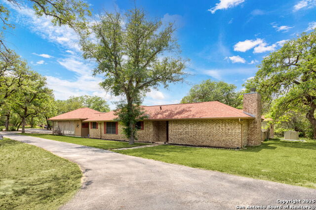 Image 4 of 40 For 188 Guadalupe Ranch Lane