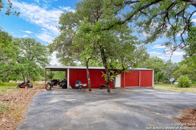 Image 8 of 40 For 188 Guadalupe Ranch Lane