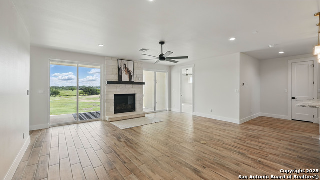 Image 10 of 45 For 123 Pinnacle Dr.