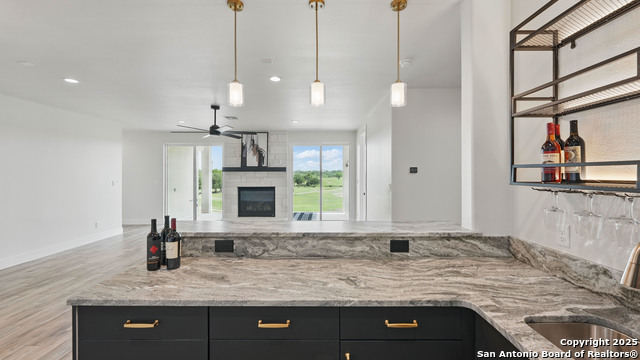 Image 36 of 45 For 123 Pinnacle Dr.