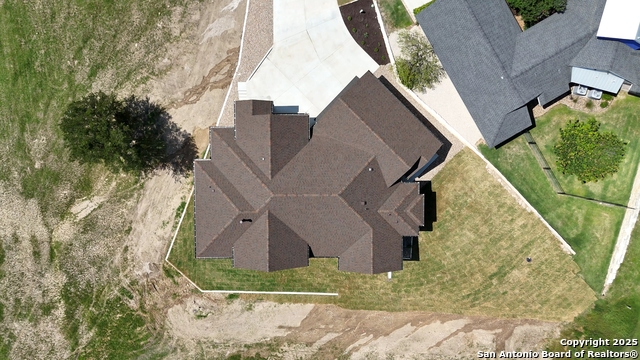Image 5 of 45 For 123 Pinnacle Dr.