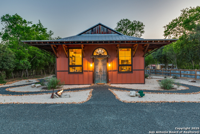 Details for 615 15th  , Bandera, TX 78003