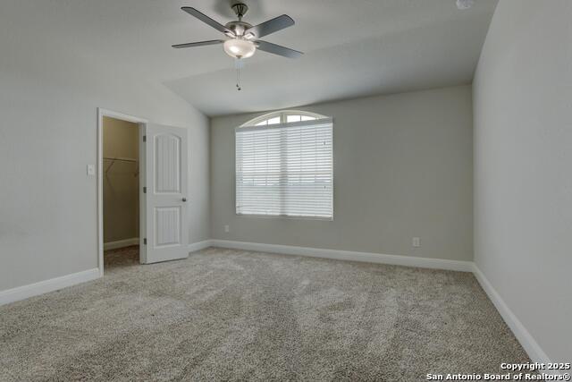 Listing photo id 23 for 8551 Rolling Tree
