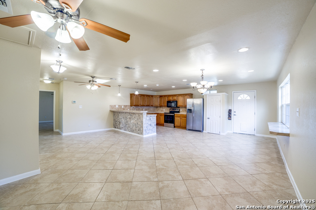 Image 4 of 12 For 10490 White Bonnet St