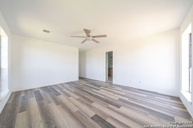 Listing photo id 12 for 475 Fm 2200