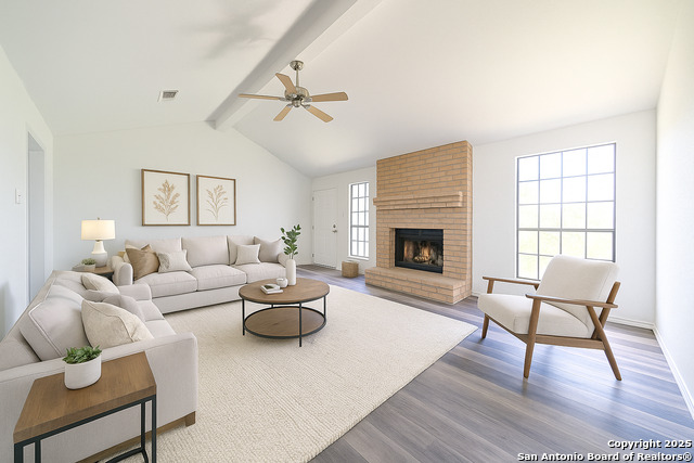 Listing photo id 0 for 475 Fm 2200