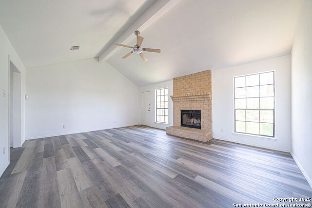 Listing photo id 1 for 475 Fm 2200