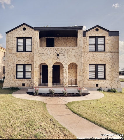 Listing photo id 15 for 424 Club Dr