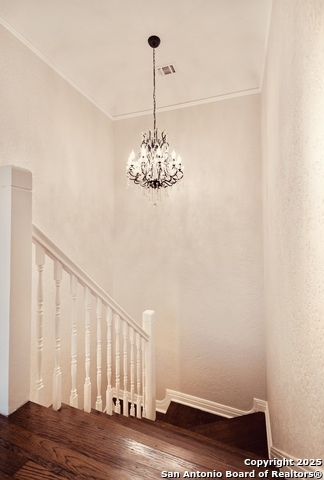 Listing photo id 7 for 424 Club Dr