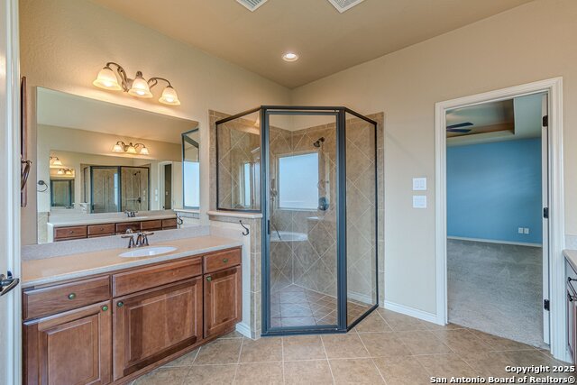Listing photo id 29 for 15522 Echo
