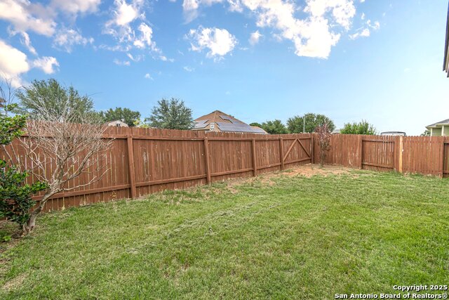 Listing photo id 42 for 15522 Echo