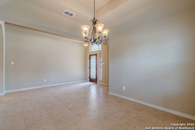 Listing photo id 4 for 15522 Echo