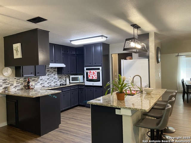 Listing photo id 26 for 326 Riverview