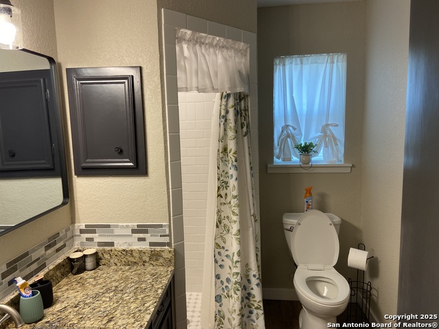 Listing photo id 31 for 326 Riverview