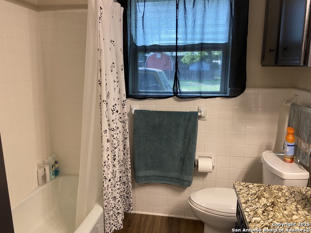Listing photo id 40 for 326 Riverview