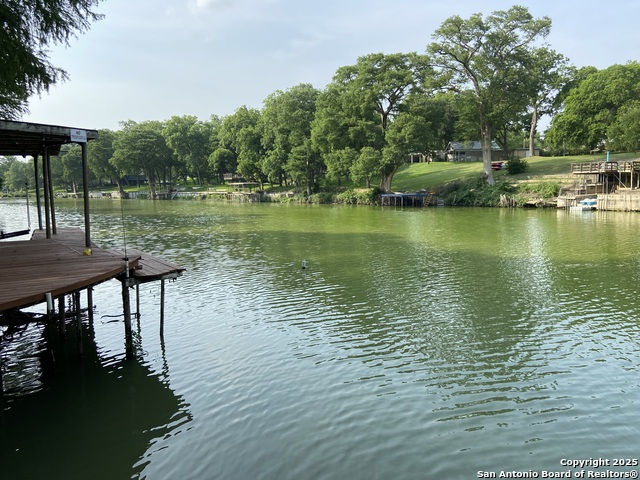 Listing photo id 69 for 326 Riverview